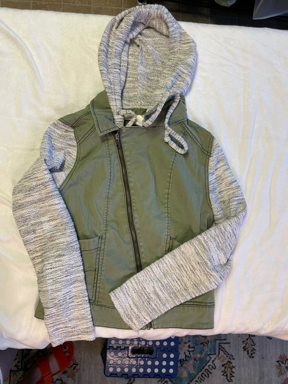 Olive Green Utility Jacket with Heather Gray Knit Sleeves and Hood - Picture 2 of 2